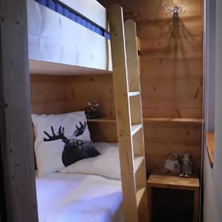 Appartement Studio Refuge 1 *